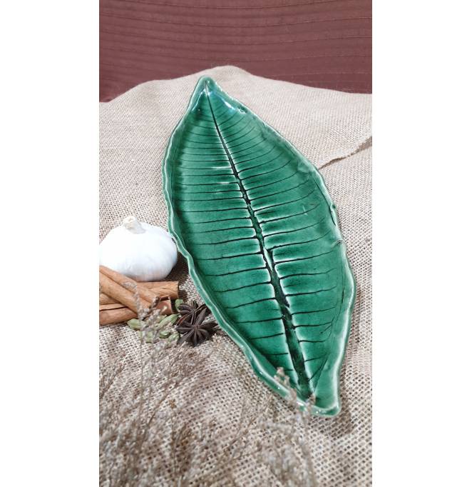 Frangipani Leaf Plate